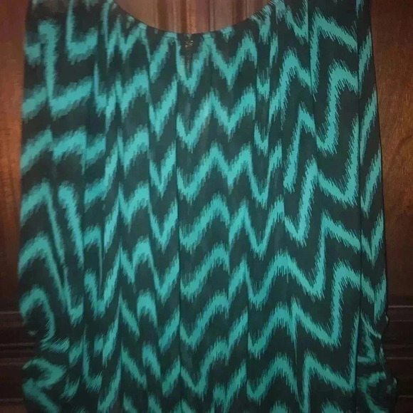 Emma Rose blouse size medium - Picture 6 of 7